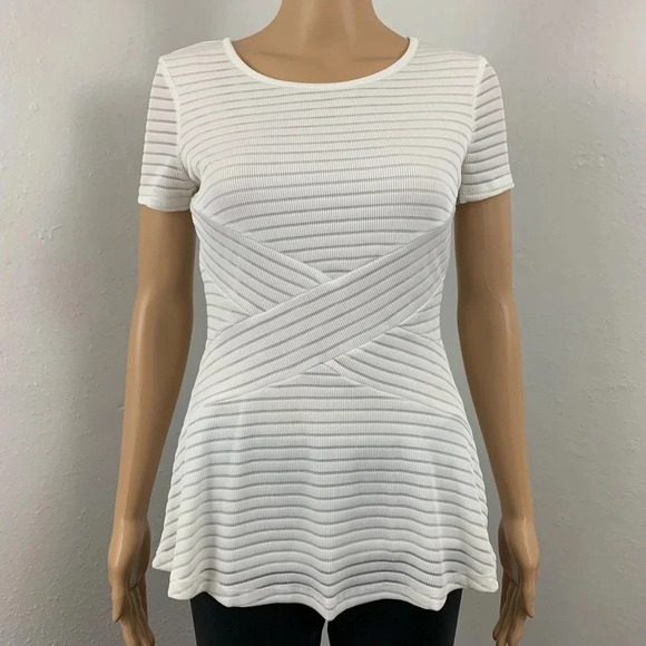 ECI NEW YORK short sleeve top - Picture 1 of 7